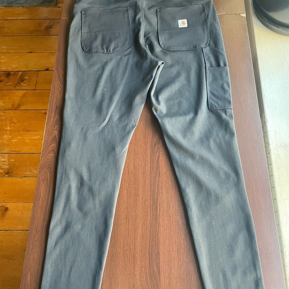 WOMEN'S CARHARTT FORCE® MIDWEIGHT POCKET LEGGING - Picture 4 of 6